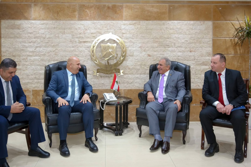 السفير الأسعد واللواء ثوابتة يزوران المدير العام لـ"الدفاع المدني اللبناني"