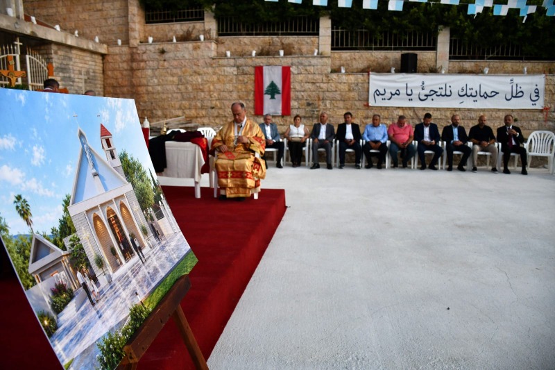 عبرا تضع حجر الأساس لكنيسة السيدة برعاية وحضور المطران إيلي بشارة حدّاد: تعالوا نصلي من أجل السلام في وطننا لبنان وفي العالم
