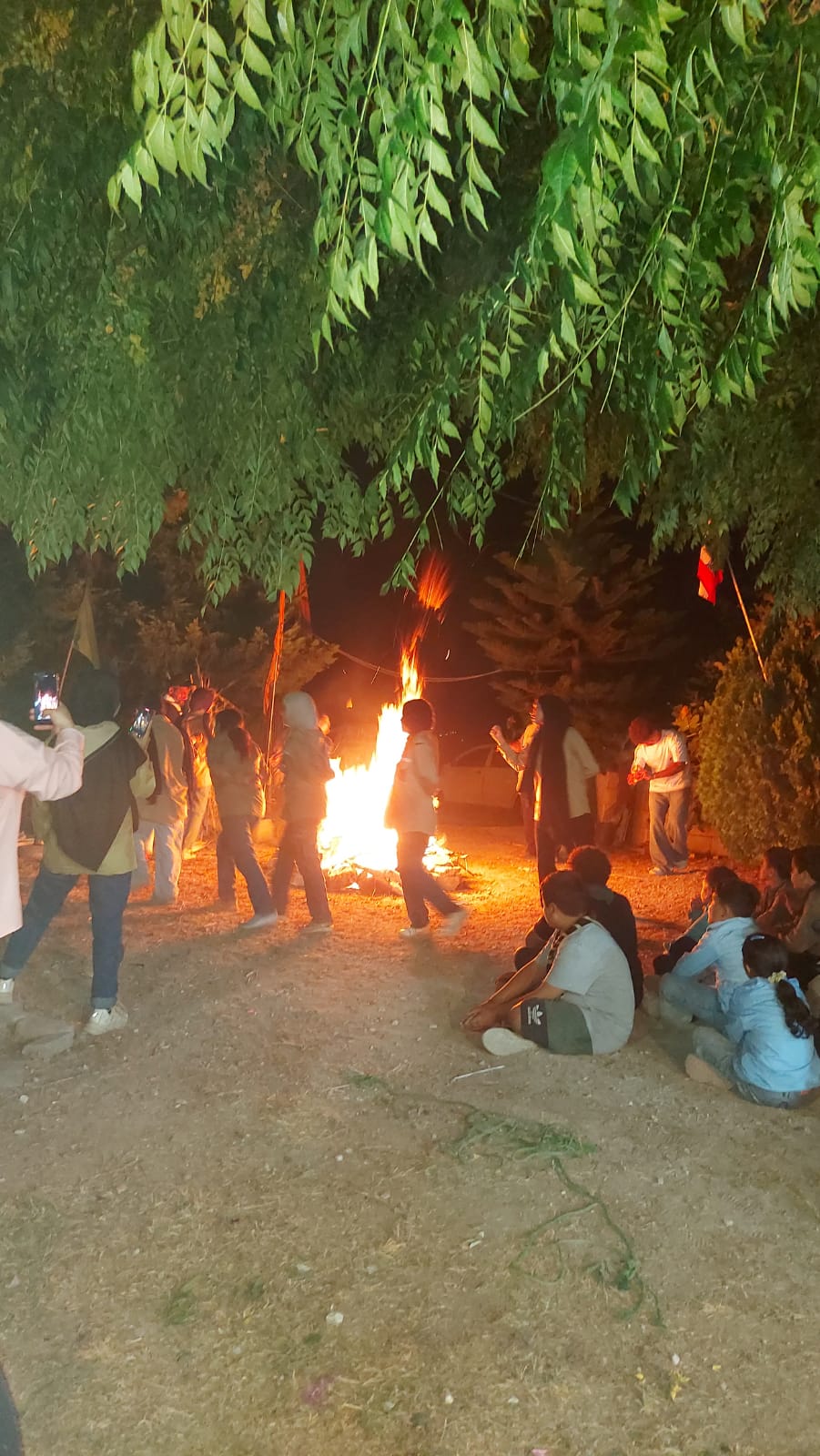 اختتام النشاط الكشفي الصيفي لمفوضية الجنوب في "الكشاف العربي" بمخيم تدريبي وسهرة نار كشفية