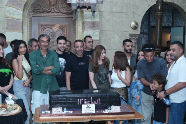 بعد الجدل حول أتوبيس «الساعة 12».. آلاء لاشين تطلق تصوير الفيلم بطولة طارق لطفي ورنا رئيس وهيثم زيدان
