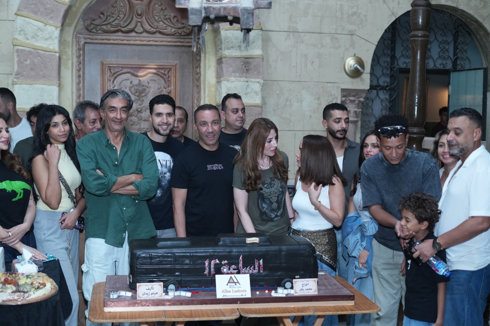 بعد الجدل حول أتوبيس «الساعة 12».. آلاء لاشين تطلق تصوير الفيلم بطولة طارق لطفي ورنا رئيس وهيثم زيدان