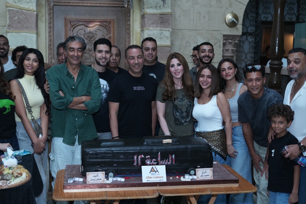 بعد الجدل حول أتوبيس «الساعة 12».. آلاء لاشين تطلق تصوير الفيلم بطولة طارق لطفي ورنا رئيس وهيثم زيدان