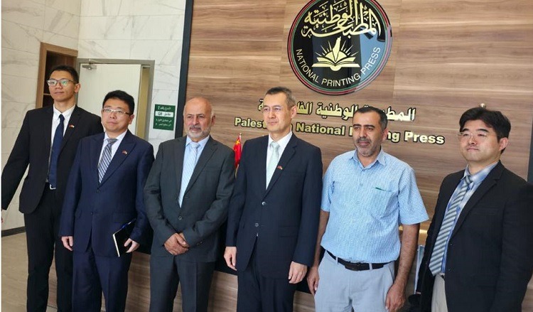 الوزير عساف يستقبل السفير الصيني ويبحث معه تعزيز التعاون الإعلامي