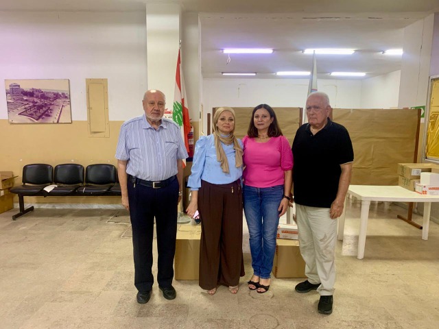 لجنة الصحة في بلدية صيدا تنظم المرحلة الثانية من توزيع أدوية وزارة الصحة على المؤسسات والمستوصفات الصحية في المدينة