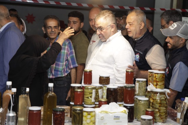 مهرجان الحمرا ينطلق بحضور رسمي وشعبي وإعلامي لإعادة الحياة إلى الشارع