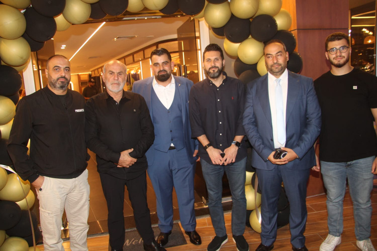 افتتاح مطعم Candele Resto Lounge في صيدا بحضور حشد من الفاعليات