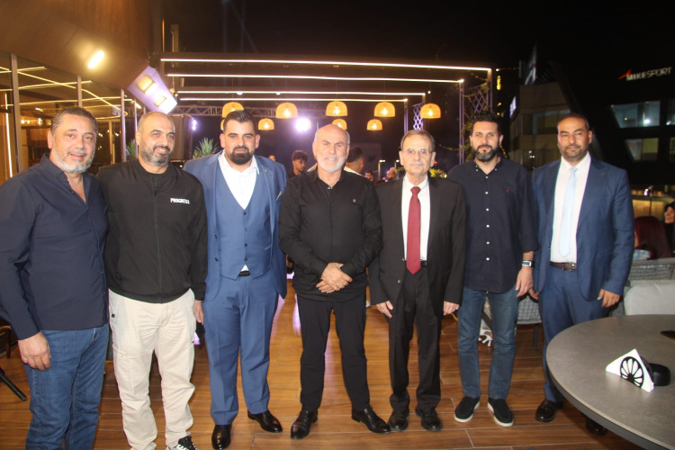 افتتاح مطعم Candele Resto Lounge في صيدا بحضور حشد من الفاعليات