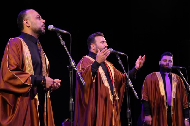 ليلة "شيوخ الطرب"... حين يصبح المسرح محراباً
