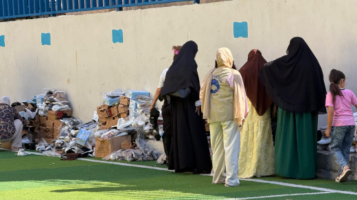إقبال واسع على معرض التعاون الخيري في صيدا