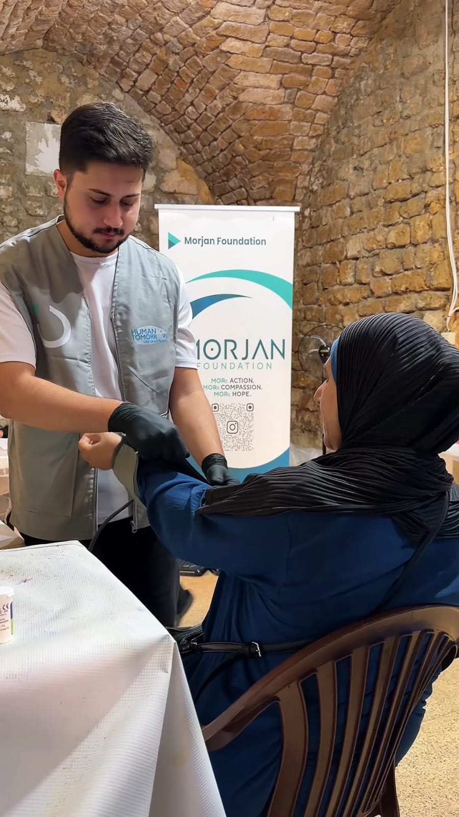 "جمعية إنسان الغد" و"مؤسسة مرجان الخيرية" تنظمان عيادة نقّالة في سينما أمبير لإيصال الرعاية الصحية إلى من يحتاجها