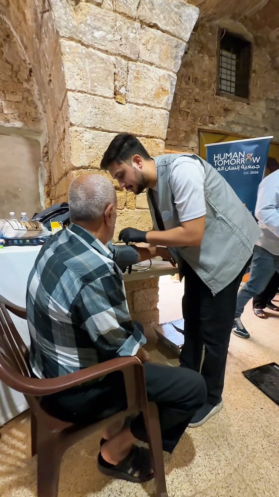 "جمعية إنسان الغد" و"مؤسسة مرجان الخيرية" تنظمان عيادة نقّالة في سينما أمبير لإيصال الرعاية الصحية إلى من يحتاجها