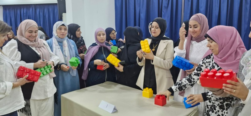 لقاء تفاعليّ حول " قانون التّراكم" في "ثانوية السفير"  د. سلطان ناصرالدّين: ما يتكرّر بهدف يتحوّل إنجازًا !