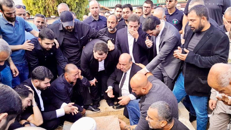 بلدة الغازية تشيّع أحمد دنش بموكب مهيب وسط مشاركة حاشدة من الفاعليات والأهالي