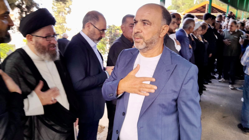 بلدة الغازية تشيّع أحمد دنش بموكب مهيب وسط مشاركة حاشدة من الفاعليات والأهالي