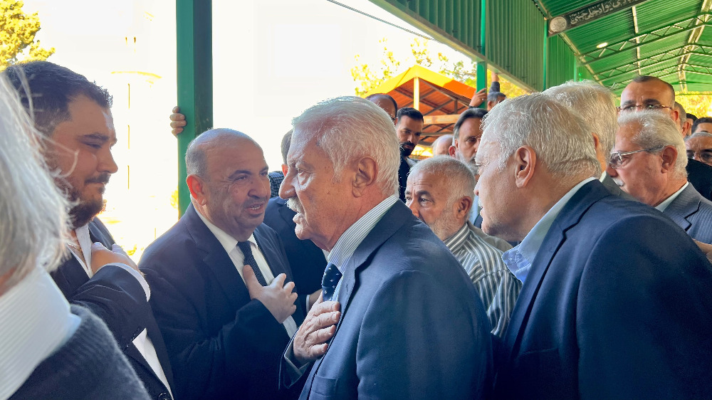 بلدة الغازية تشيّع أحمد دنش بموكب مهيب وسط مشاركة حاشدة من الفاعليات والأهالي