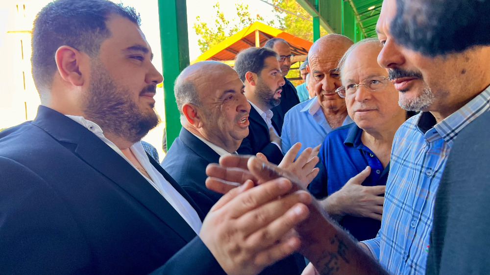 بلدة الغازية تشيّع أحمد دنش بموكب مهيب وسط مشاركة حاشدة من الفاعليات والأهالي