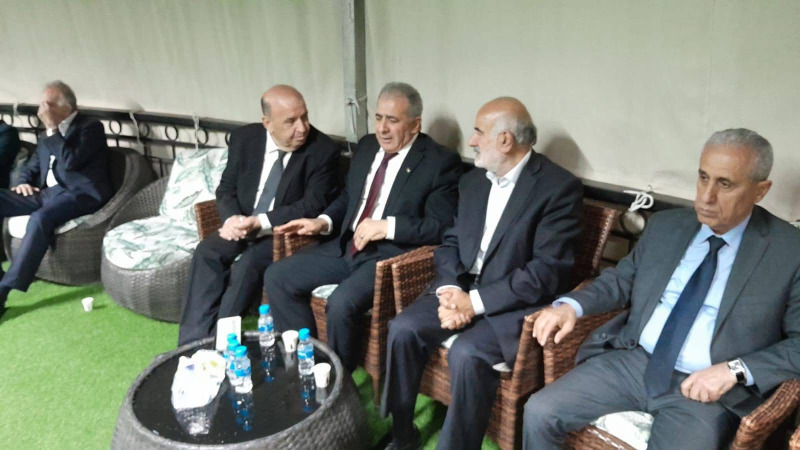 السفير الاسعد يعزي برحيل احمد حسن دنش في بلدته الغازية