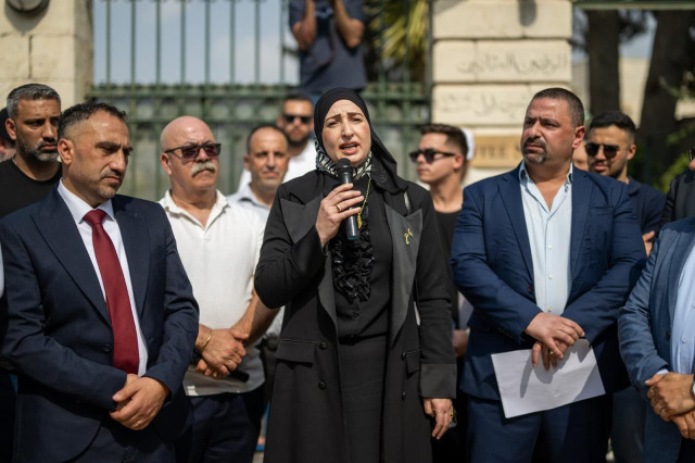 الرئاسية العليا لشؤون الكنائس في فلسطين تنظّم وقفة تضامنية في بيت لحم تضامناً مع شهداء الكرك والأردن