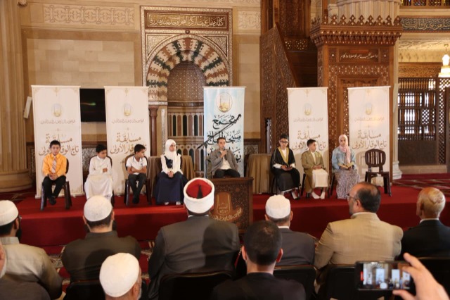 "مجمع مسجد الحاج بهاء الدّين الحريري" احتفل بتوزيع جوائز "مسابقة تاج الوقار القرآنية الأولى" وتكريم المشاركين فيها