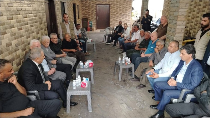 بتوجيهات من الرئيس عباس.. السفير الاسعد يعزي عائلة الشهيد علاء الدين النابلسي في مخيم البص جنوب لبنان