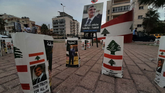 وقفة رمزية واضاءة 82 شمعة تحية من "كشافة لبنان المستقبل" للرئيس الشهيد رفيق الحريري بذكرى ميلاده