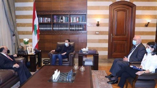 الرئيس الحريري عرض التطورات مع سفير الأردن وأبرق إلى أمير الكويت معزياً