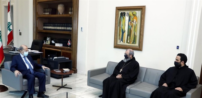 الرئيس عون التقى الاباتي الهاشم وعرض معه الأوضاع العامة