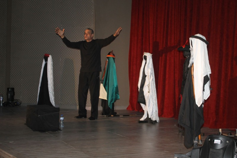 حضور مميز لفرقة "المسرح الوطني الفلسطيني" بقرطاج