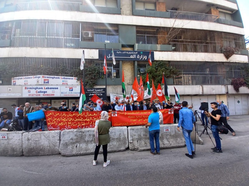 عمال فلسطين يعتصمون من أجل حق العمل ولقمة العيش