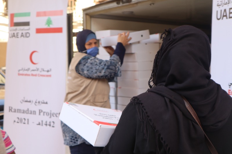 70 ألف مستفيد في مشروع إفطار صائم رمضان بهبة من "الهلال الأحمر الإماراتي"