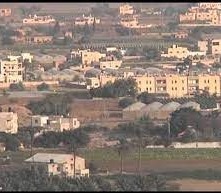 أنباء أولية عن محاولة شاب فلسطيني خطف سلاح أحد الجنود في أريحا