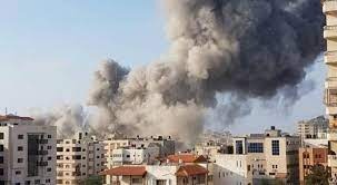 فلسطينيون بغزة يبادرون لفتح بيوتهم لأصحاب المنازل المهدمة نتيجة قصف الاحتلال