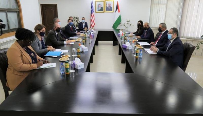 فلسطين تطالب واشنطن بالضغط لوقف هجمات الاحتلال.. وتحذر