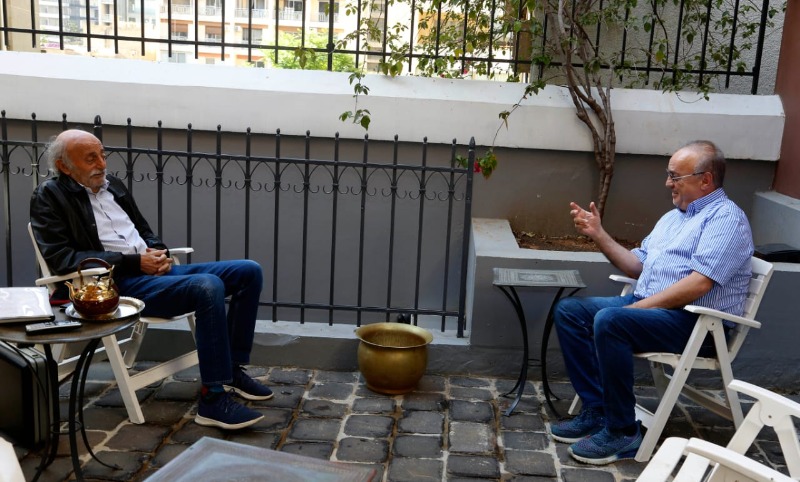 استقبل رئيس الحزب التقدمي الإشتراكي وليد جنبلاط في كليمنصو رئيس حزب التوحيد العربي وئام وهاب