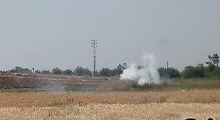 جيش الاحتلال يلقي 3 قنابل بإتجاه المزارعين اللبنانيين