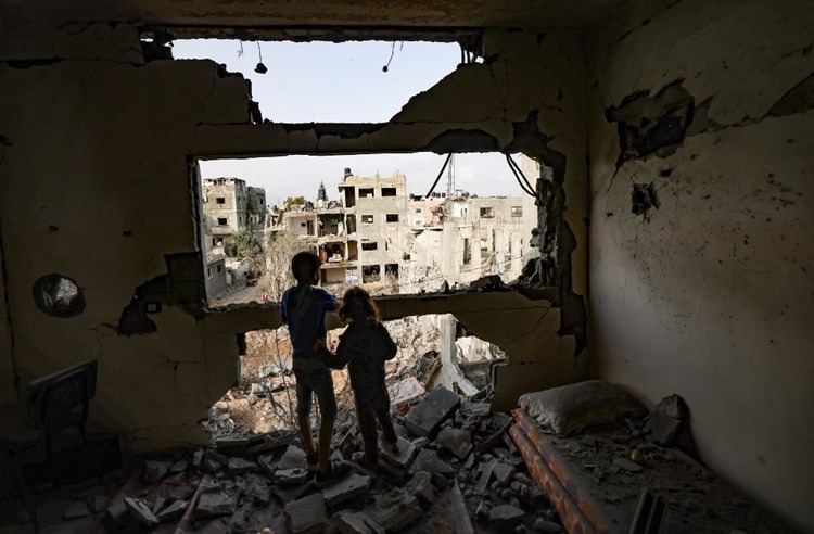 انتشال 9 جثامين بينهم طفلة في غزة