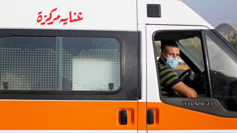 وفد من غزة يزور الجرحى والمصابين الفلسطينيين بمستشفى العريش  في مصر