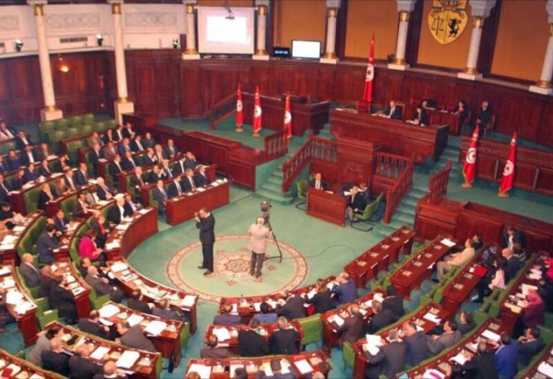 البرلمان التونسي يناقش قانون "تجريم التطبيع" الثلاثاء المقبل