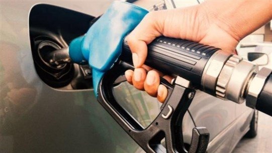 تسطير محضري ضبط بحق محطتي وقود في صيدا لاحتكارهما البنزين