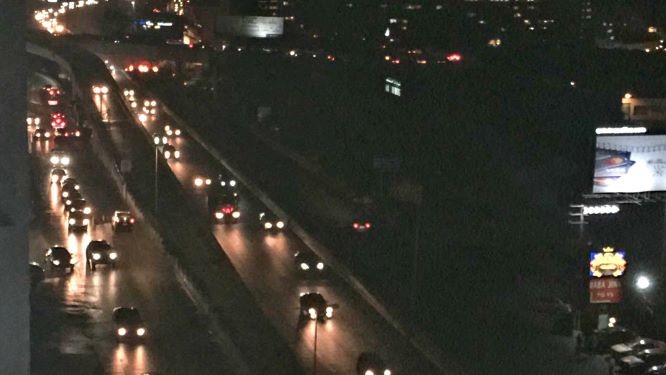 إقفال مسلكي اوتوستراد زوق مصبح