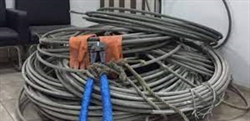 سرقة كابلات ومعدات في كفرمشكي