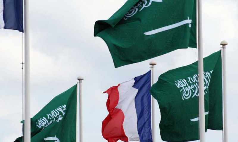 لو دريان طلب ونظيره السعودي رفض!