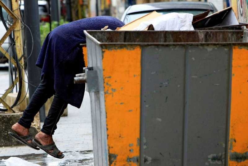 "الانزلاق إلى الهاوية".. 55% من سكان لبنان فقراء!