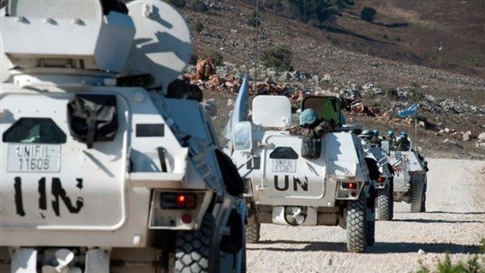 اليونيفيل: ننسق مع الجيش اللبناني لتعزيز الإجراءات الأمنية في مناطق العمليات ونتواصل مع الطرفين لوقف النار ومنع خروج الوضع عن السيطرة
