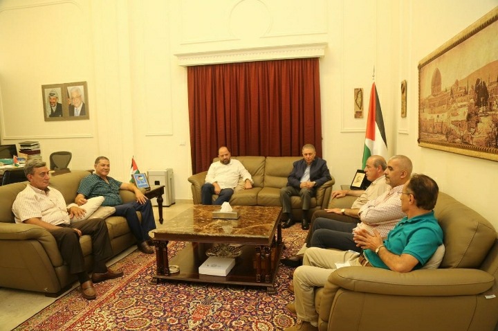 السفير دبور يلتقي المجلس الاداري لـ"جمعية الهلال الأحمر الفلسطيني" في لبنان