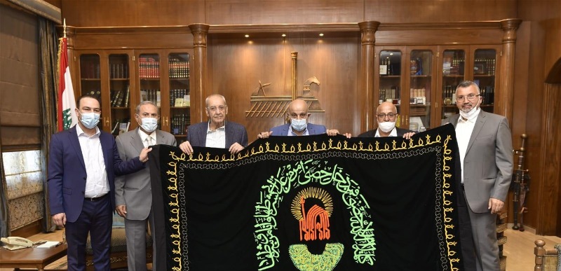الرئيس بري استقبل الوفد العائد من ايران