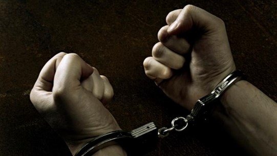 أحد المطلوبين الخطرين و3 مشتبه بهم في قبضة الأمن!