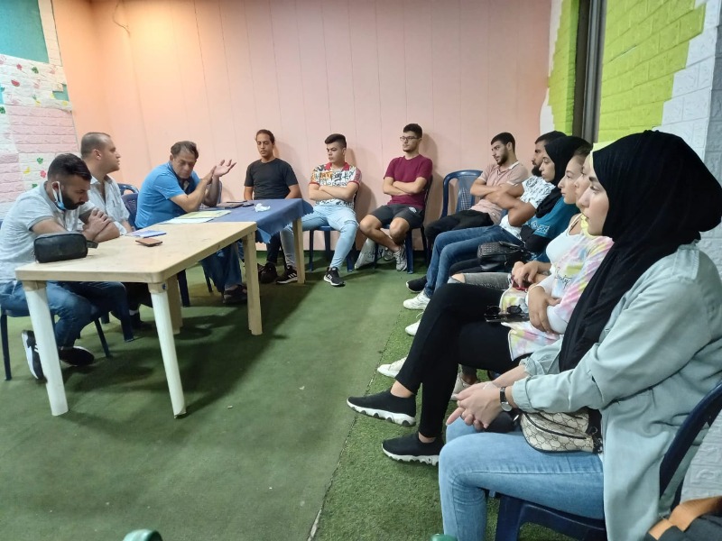 المكتب الطلابي لحركة "فتح" ينظم لقاءات توجيهية لطلبة شهادات الثانوية العامة في مخيمي مارالياس وشاتيلا