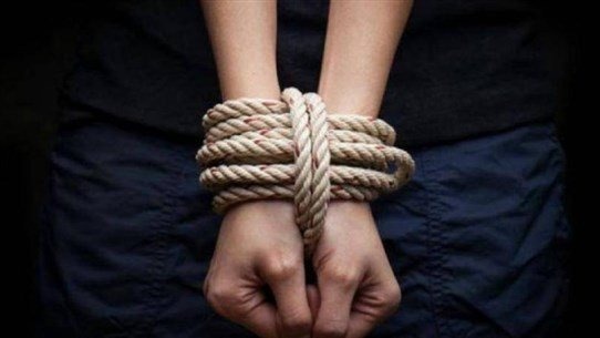 خُطف من أمام منزله