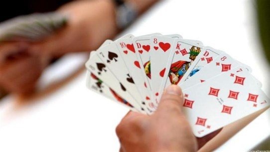 إشكال وإطلاق نار وجريح... والسبب "دقّ ورق"!